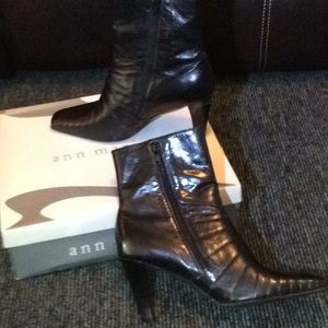 Ladies black Ann Marino ankle boots